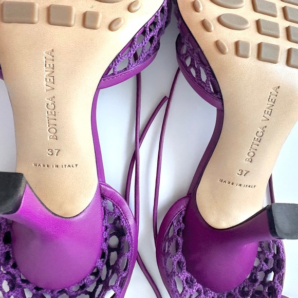 Bottega Veneta Square Toe Stretch Heel - Picture 6 of 7